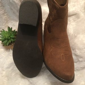 New, never worn ankle cowboy bootie.